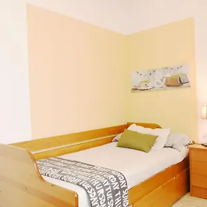  Appartement Nasas, Acogedor Cerca De La Playa